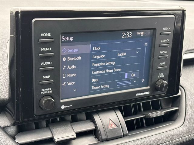 Vehicle image 21 of 41