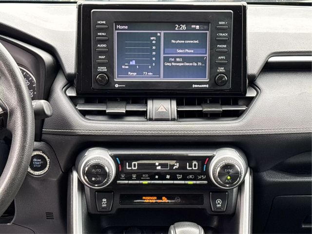 Vehicle image 23 of 41
