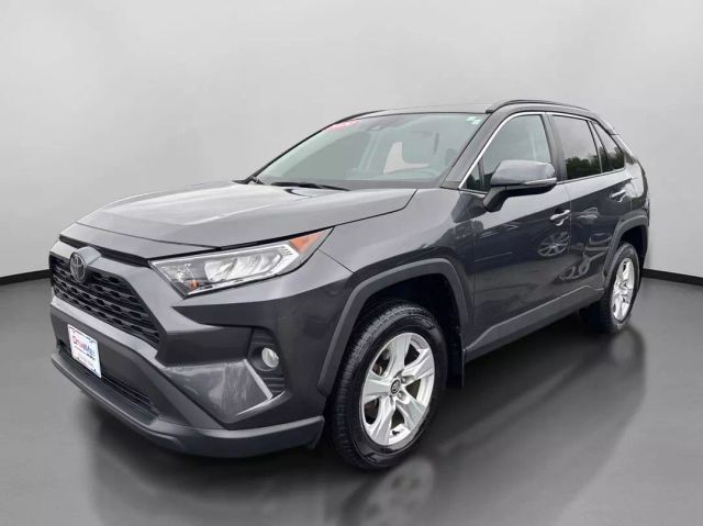 Vehicle image 1 of 44