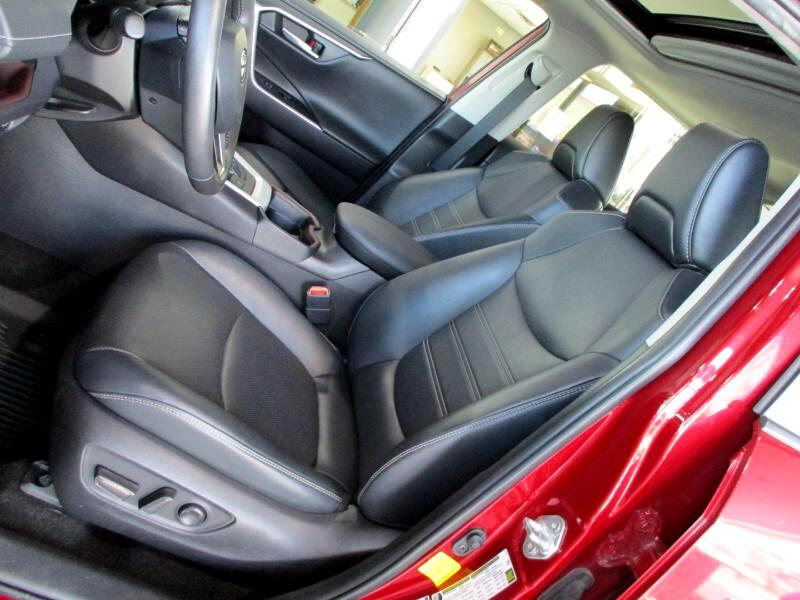 Vehicle image 12 of 15