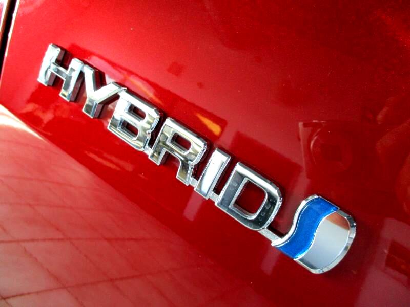 Vehicle image 9 of 15