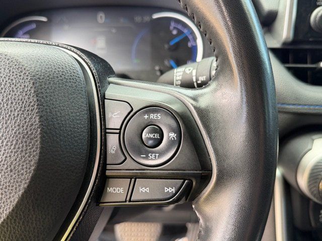 2020 Toyota RAV4 Hybrid XSE Image 42 of 45