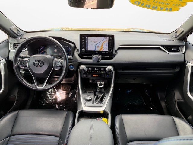 2020 Toyota RAV4 Hybrid XSE Image 20 of 45