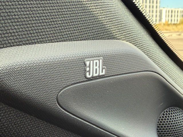 2020 Toyota RAV4 Hybrid XSE Image 30 of 45