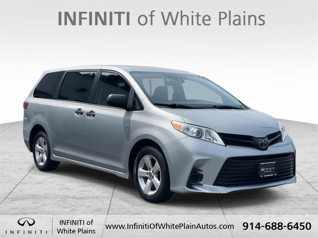 Vehicle image 3 of 27