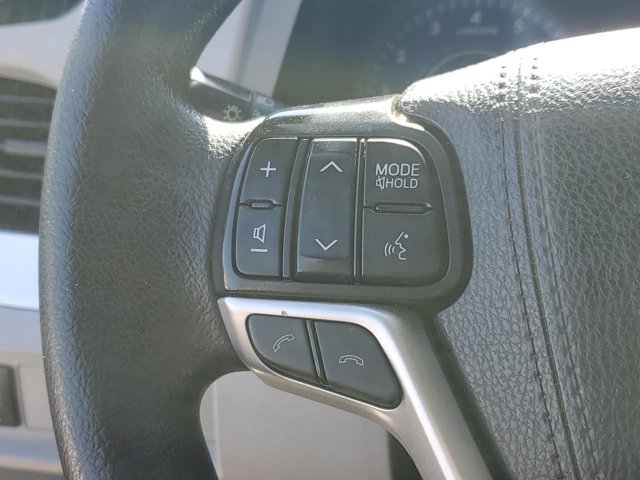 Vehicle image 13 of 30