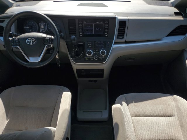 Vehicle image 7 of 30