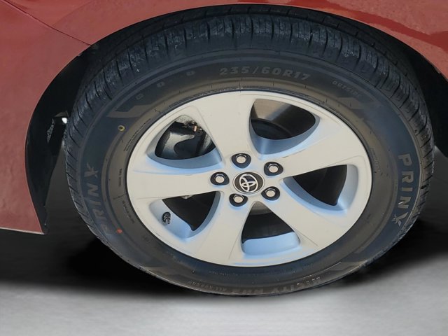 Vehicle image 28 of 30