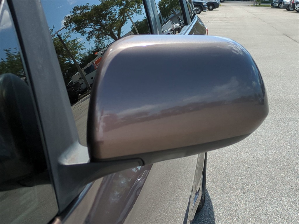 Vehicle image 29 of 29