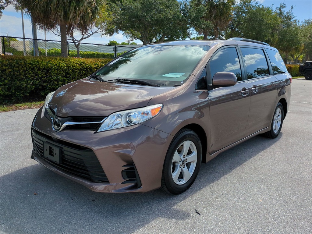 Vehicle image 1 of 29