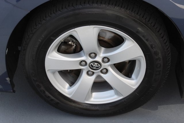 Vehicle image 11 of 27