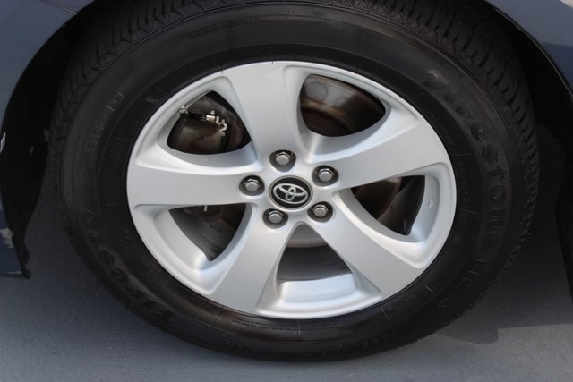 Vehicle image 10 of 27