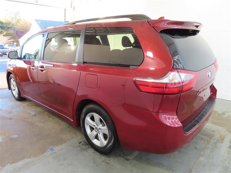 Vehicle image 6 of 35