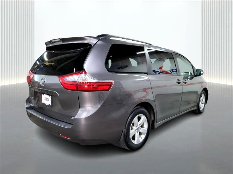 Vehicle image 5 of 23