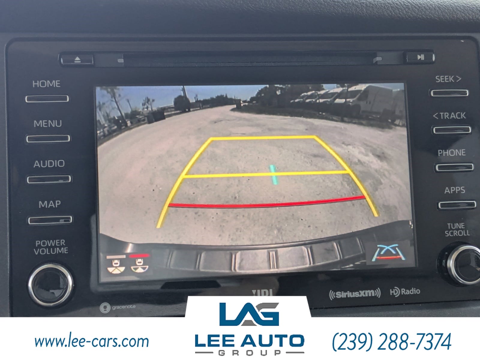 Vehicle image 26 of 29