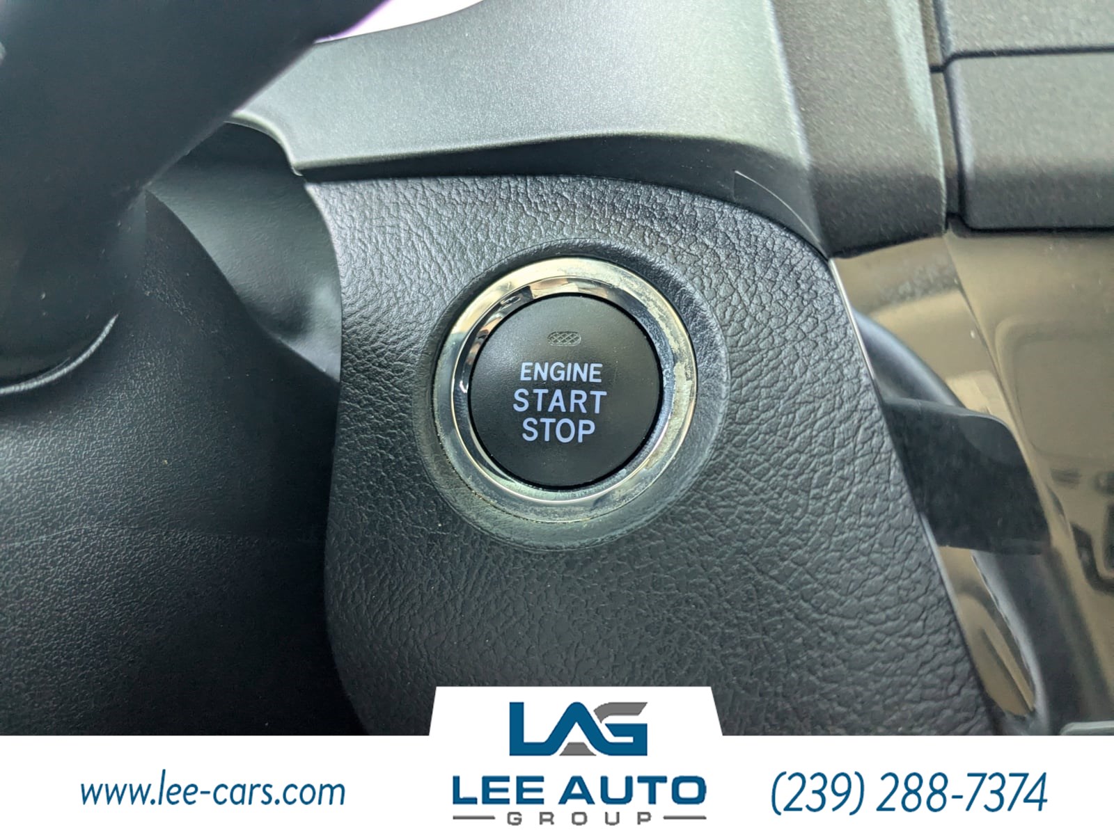 Vehicle image 28 of 29