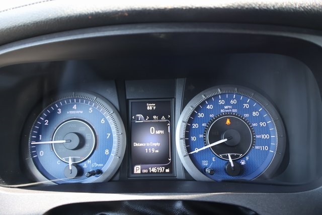 Vehicle image 50 of 62