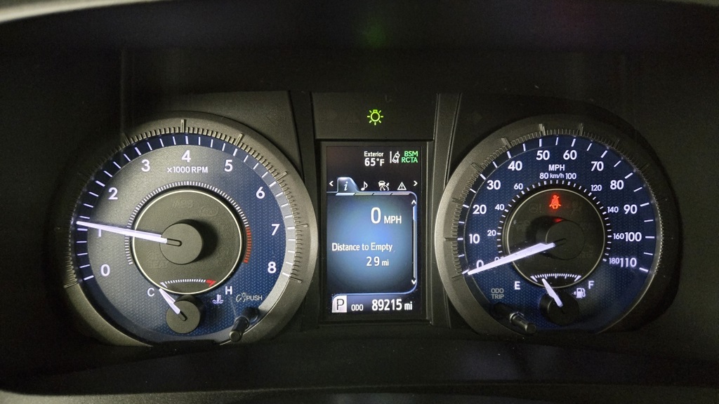 Vehicle image 11 of 39