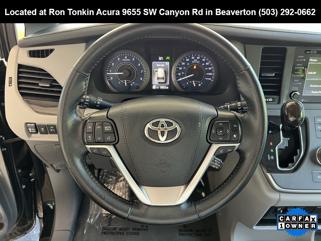 Vehicle image 12 of 29