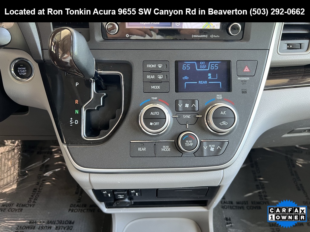 Vehicle image 25 of 29