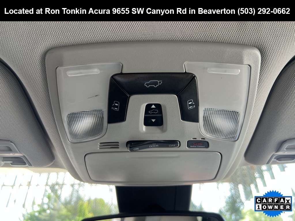 Vehicle image 27 of 29
