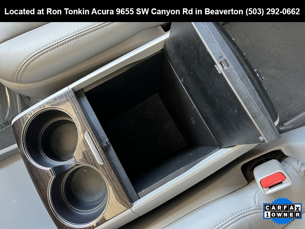 Vehicle image 18 of 29