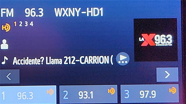Vehicle image 14 of 27