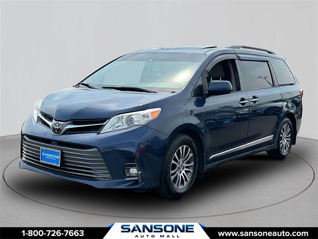 Vehicle image 1 of 32