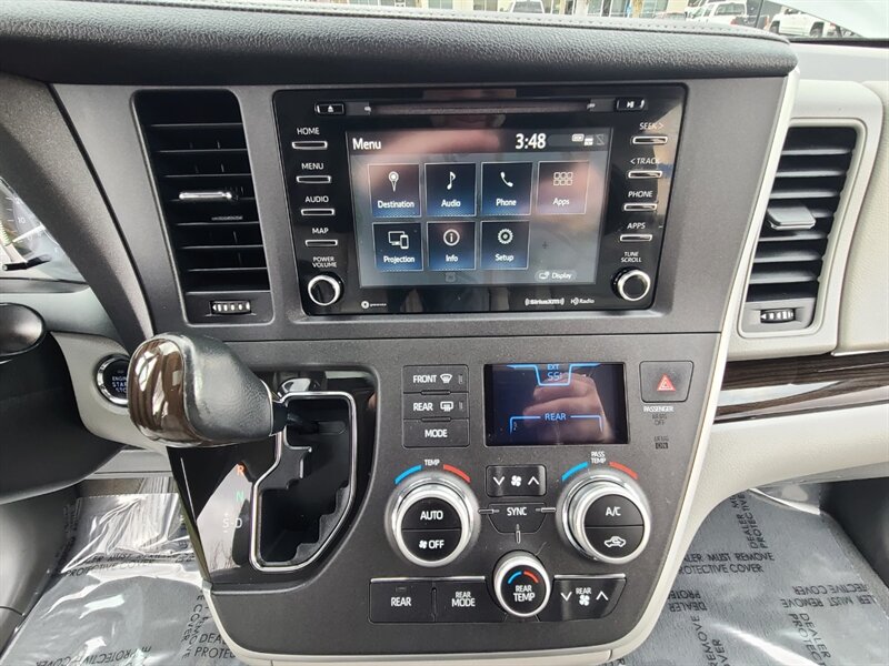 Vehicle image 47 of 56