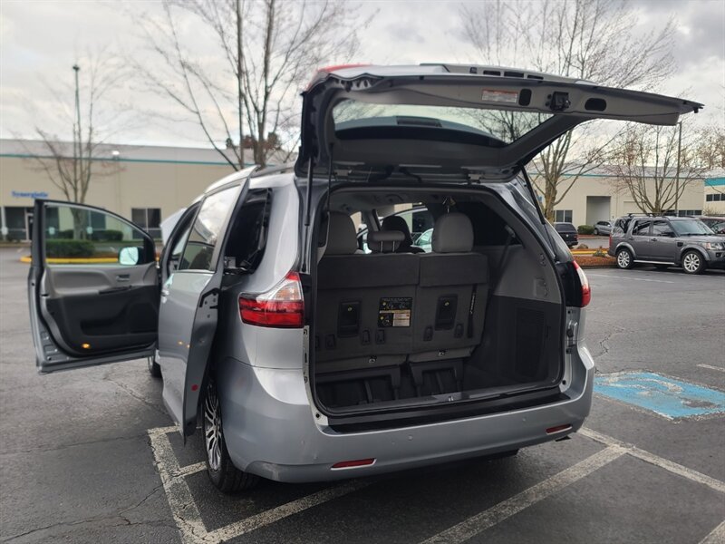 Vehicle image 31 of 56