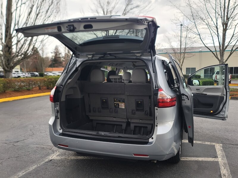 Vehicle image 32 of 56