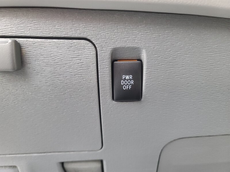 Vehicle image 51 of 56