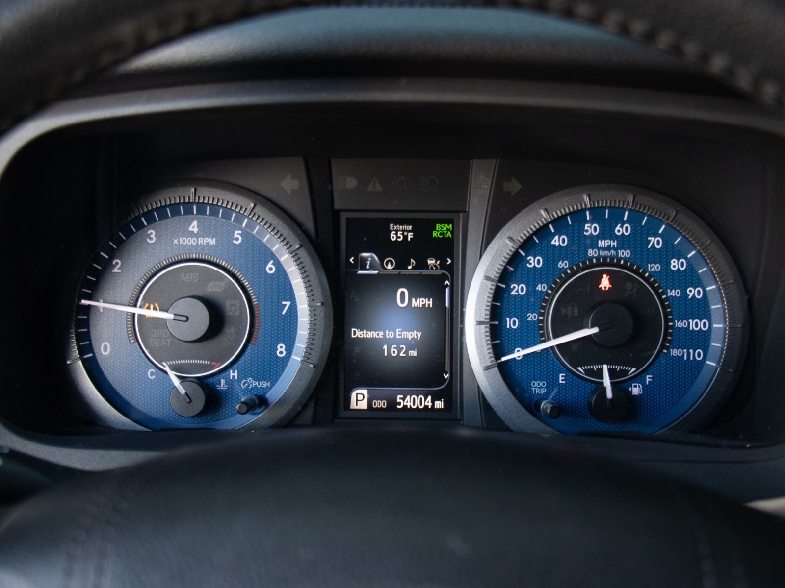 Vehicle image 14 of 27