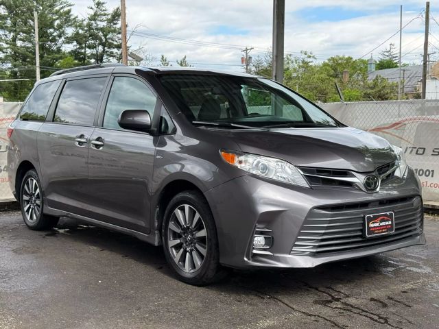 Vehicle image 6 of 49