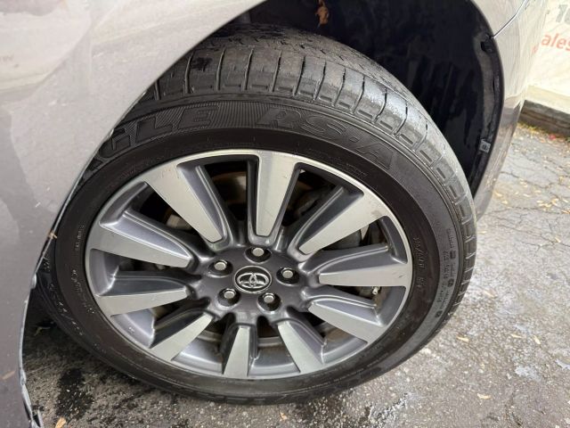 Vehicle image 48 of 49