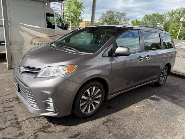 Vehicle image 1 of 49