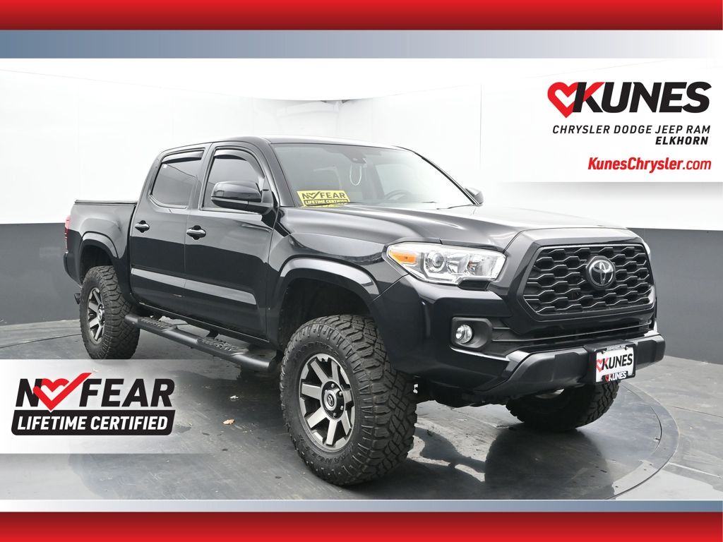 Vehicle image 7 of 41