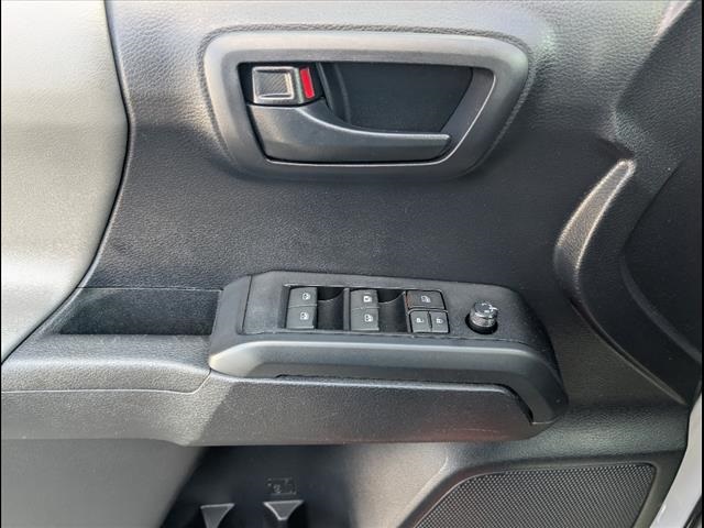 Vehicle image 15 of 23