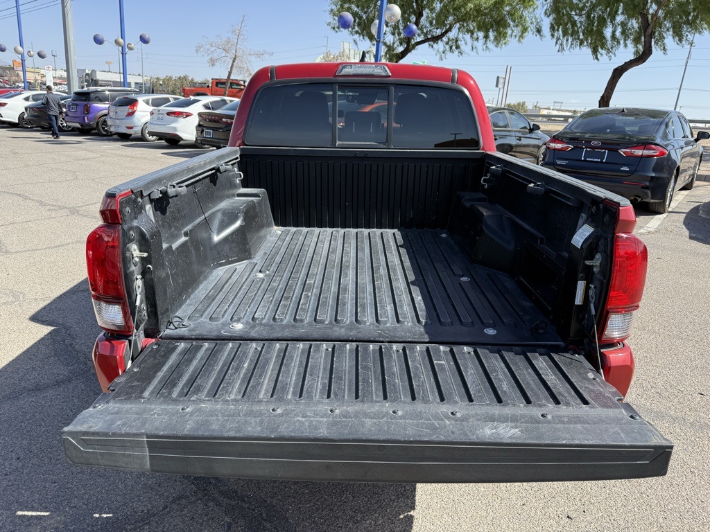 Vehicle image 24 of 25