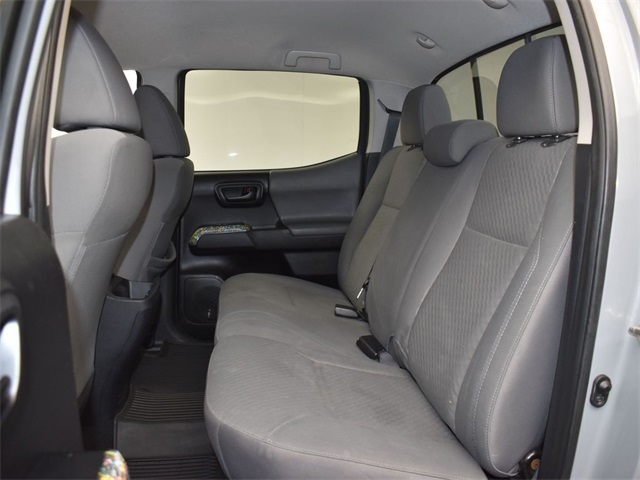 Vehicle image 29 of 53
