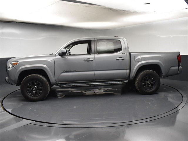 Vehicle image 26 of 53