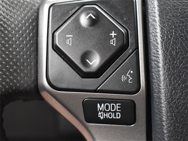 Vehicle image 47 of 53