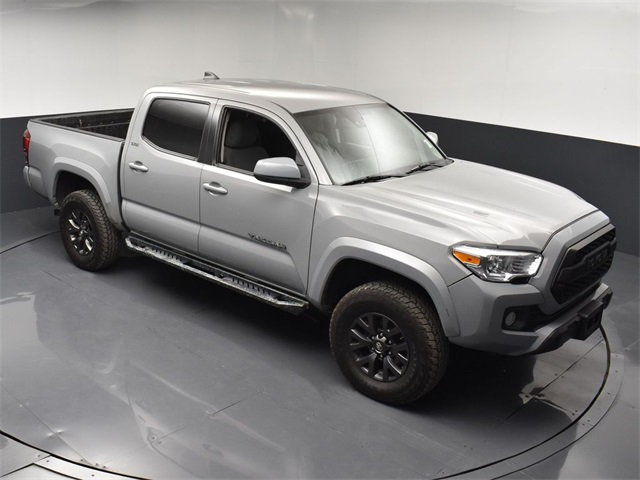 Vehicle image 5 of 53