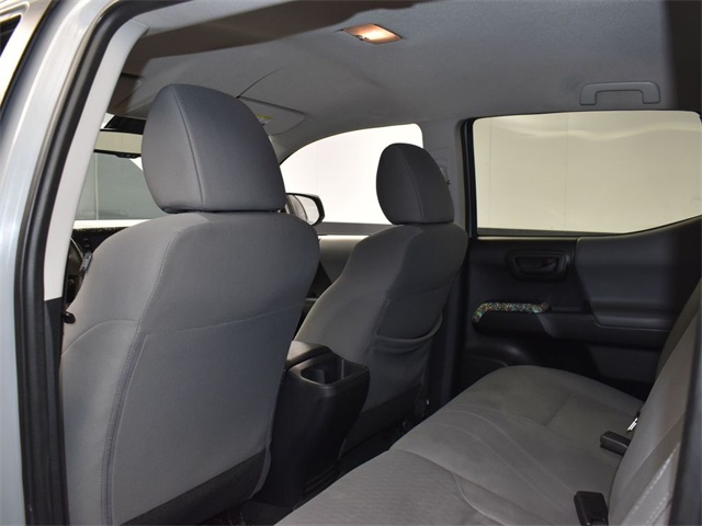 Vehicle image 28 of 53