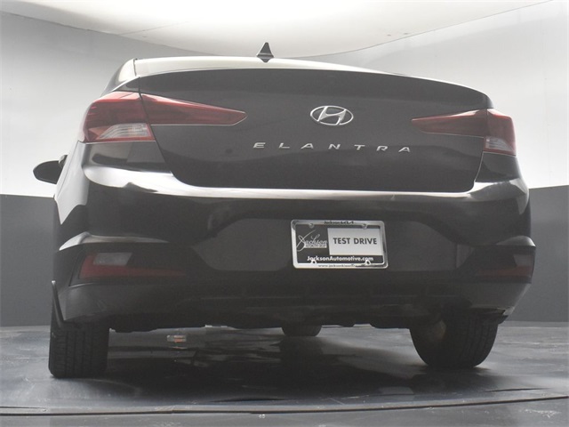 Vehicle image 17 of 53