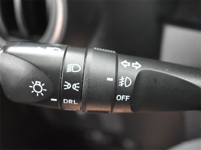 Vehicle image 51 of 53