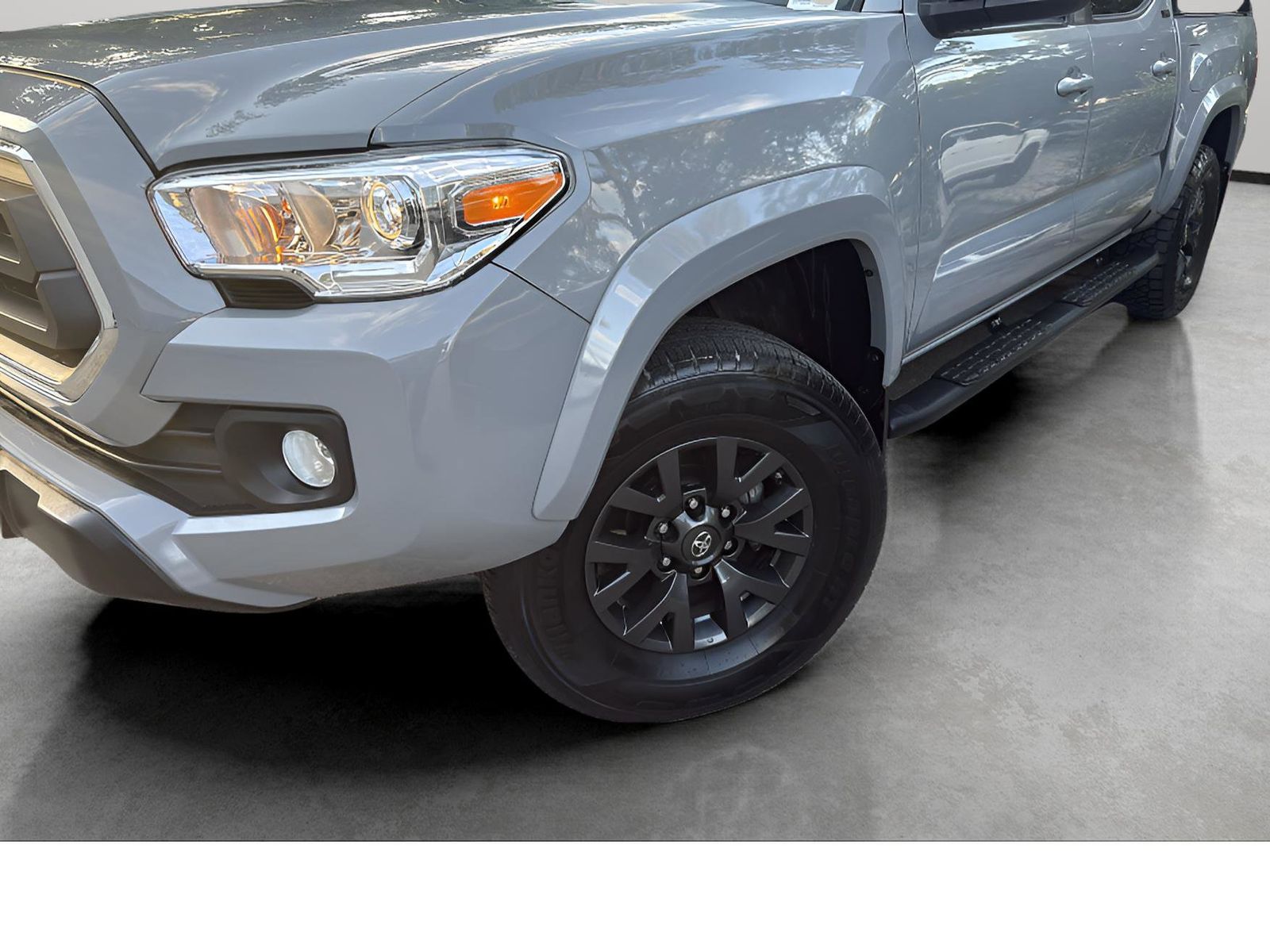 Vehicle image 9 of 29