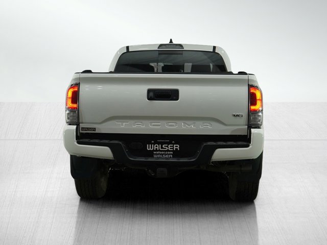 Vehicle image 6 of 30