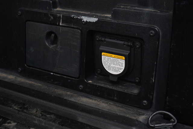 Vehicle image 16 of 30