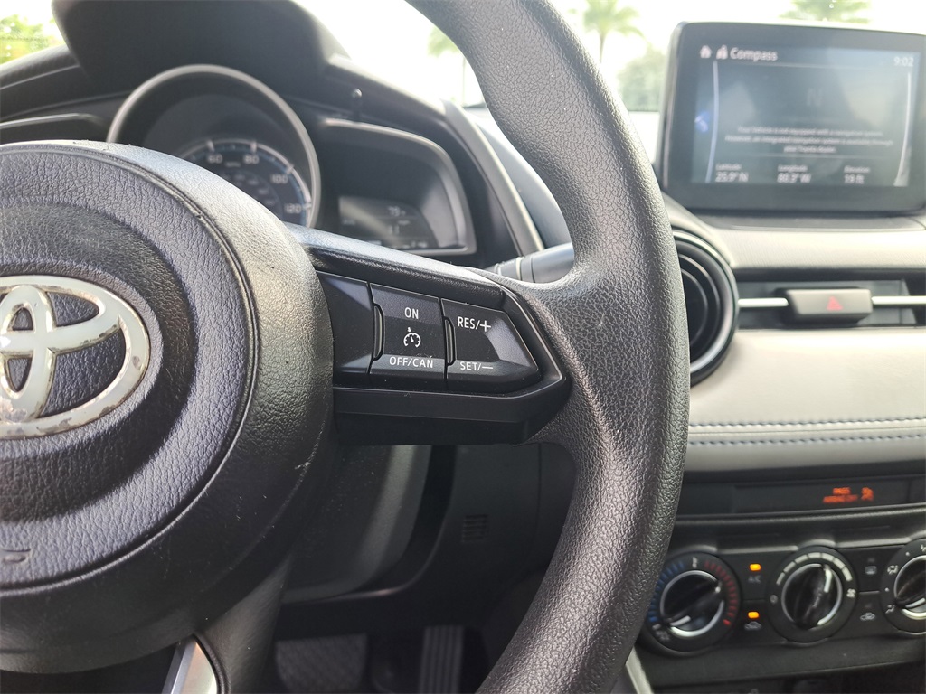 Vehicle image 20 of 23